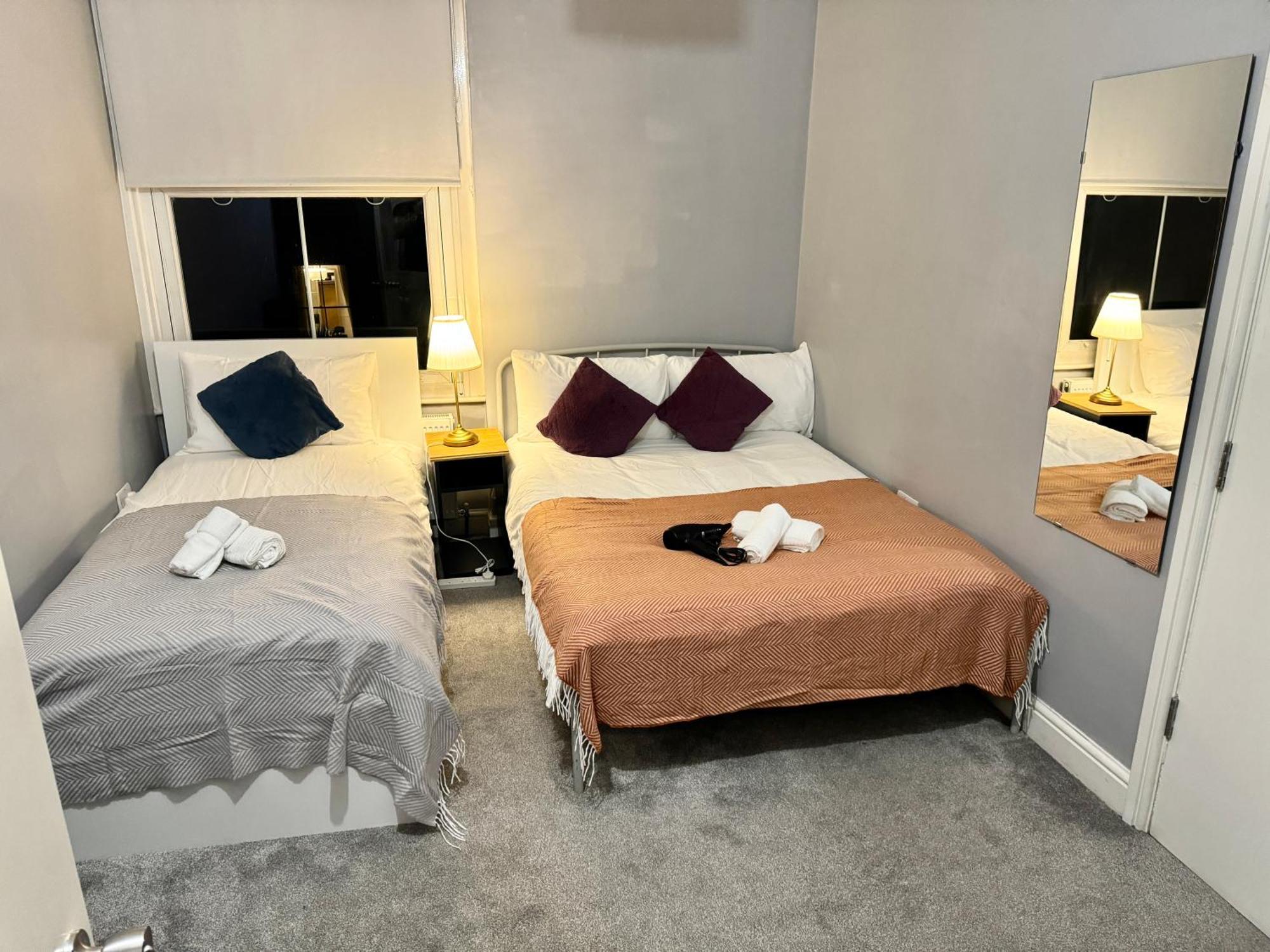 Modern En-Suite Rooms By Finsbury Park Station 8 Mins To King'S Cross By Tube ลอนดอน ภายนอก รูปภาพ