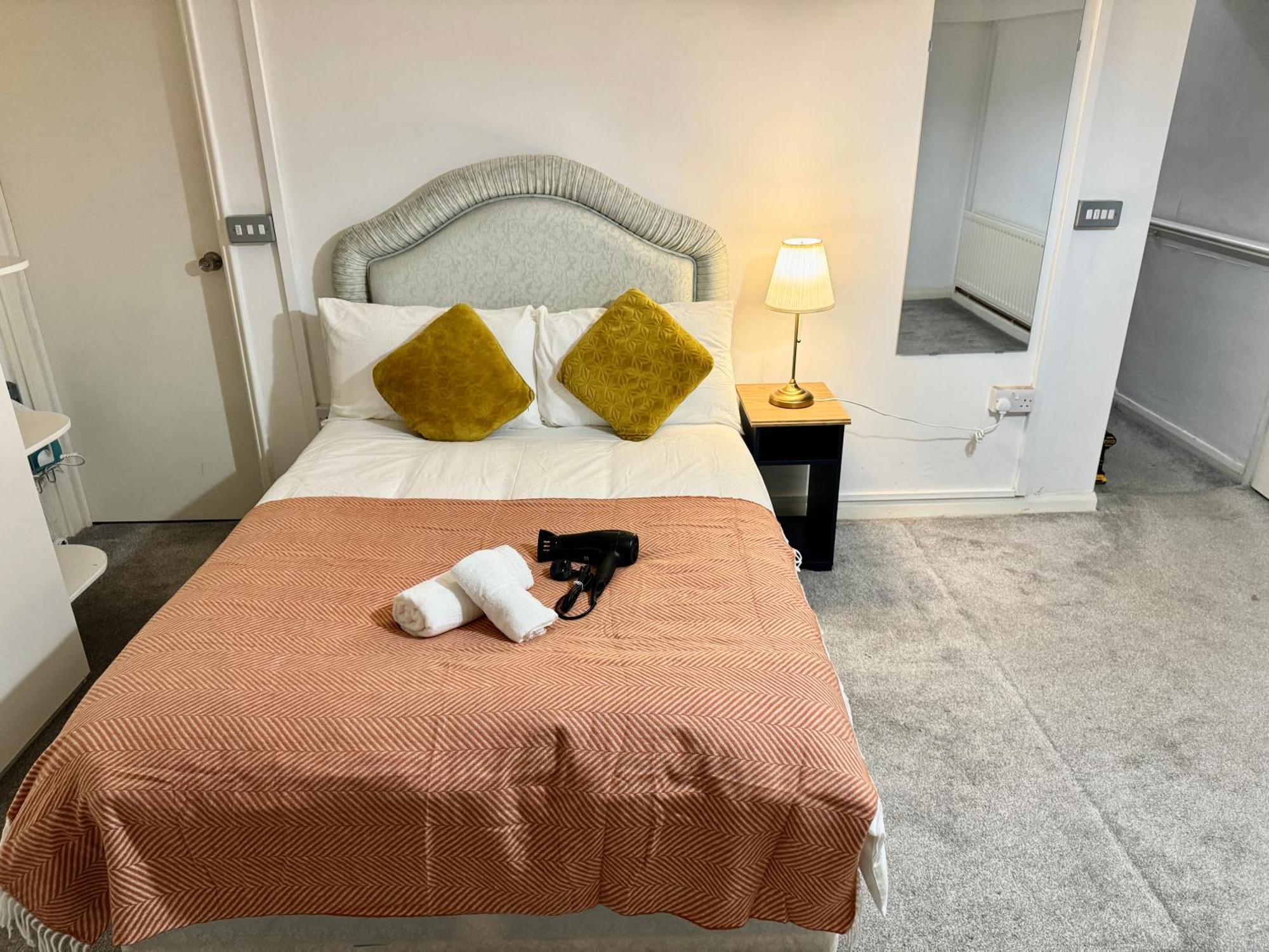 Modern En-Suite Rooms By Finsbury Park Station 8 Mins To King'S Cross By Tube ลอนดอน ภายนอก รูปภาพ